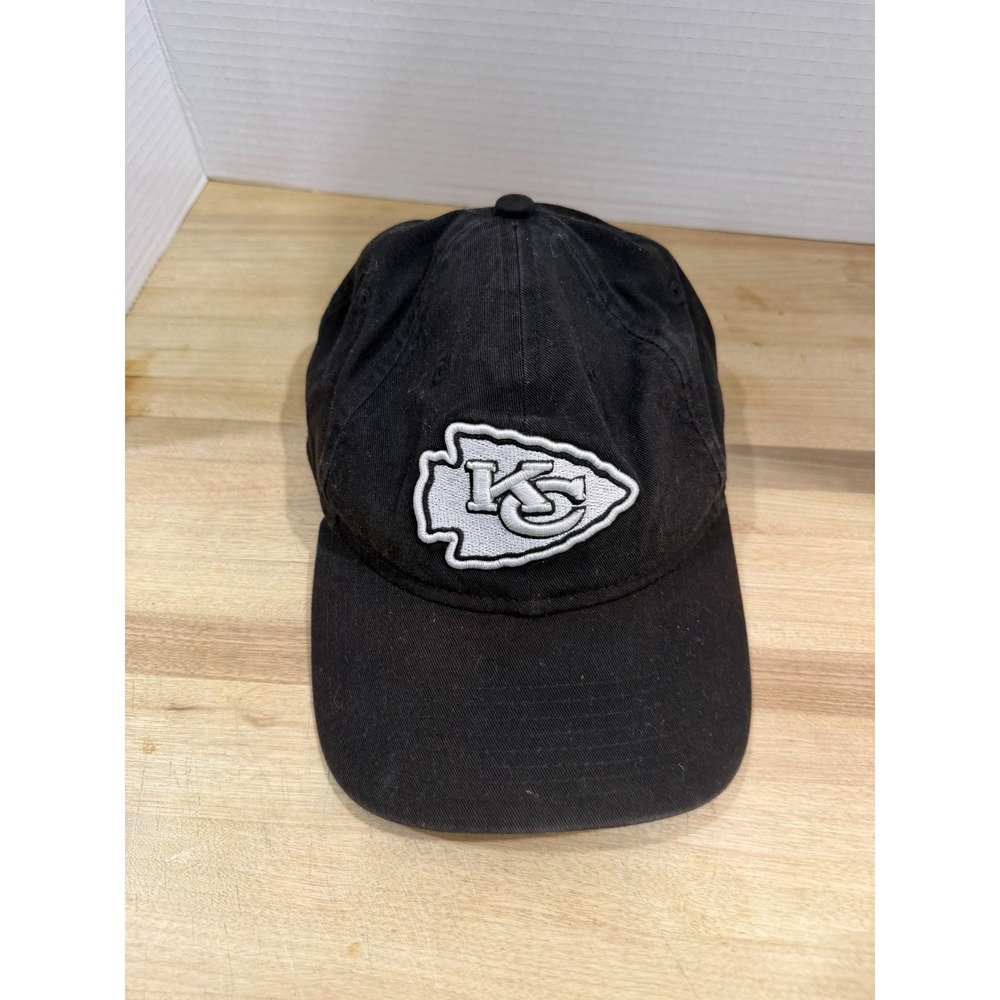 Kansas City Chiefs Hat Black & White NEW ERA 39THIRTY NFL Adj. Hat